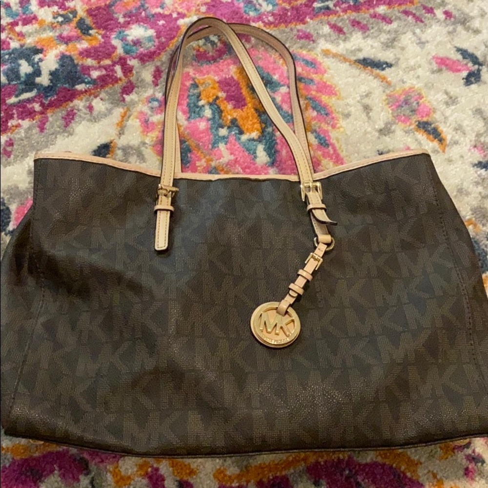 Michael Kors purse
